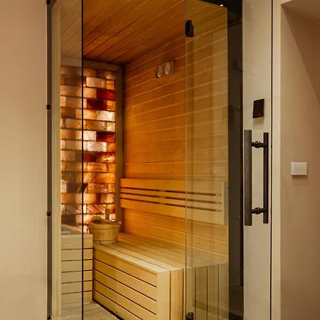 Appartamento Venus With Jacuzzi And Sauna - Center Belgrado