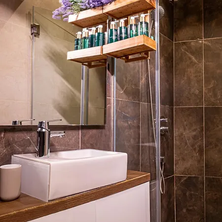 Venus With Jacuzzi And Sauna - Center Appartamento *