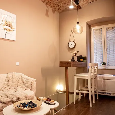 Appartamento Venus With Jacuzzi And Sauna - Center Belgrado